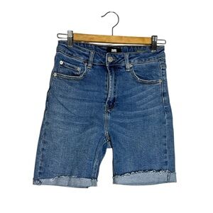 I&M High Rise Bermuda Blue Denim Shorts Rolled Hem, size M